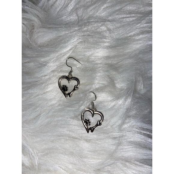 Adorable, heart shaped silver plated earrings with doggy paw and bone - Picture 3 of 5